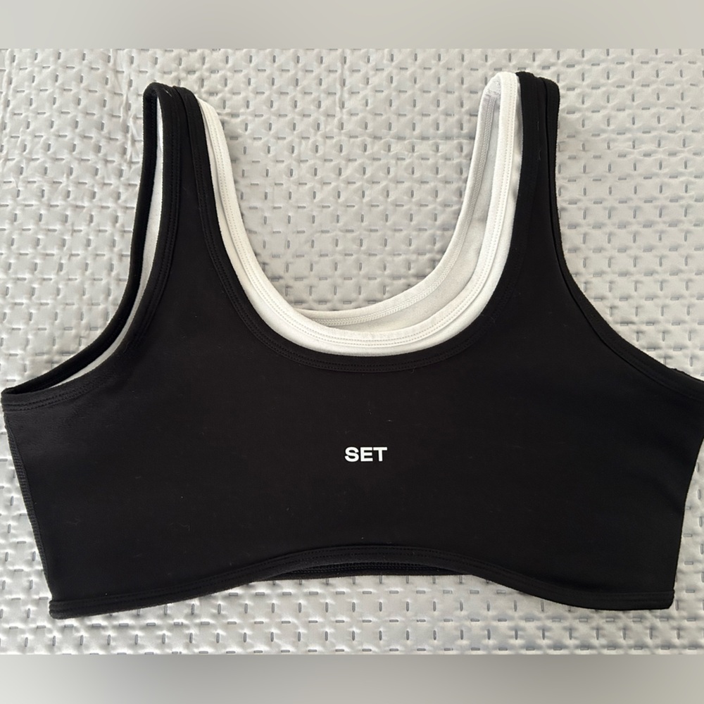 SET active black and White Sports Bra